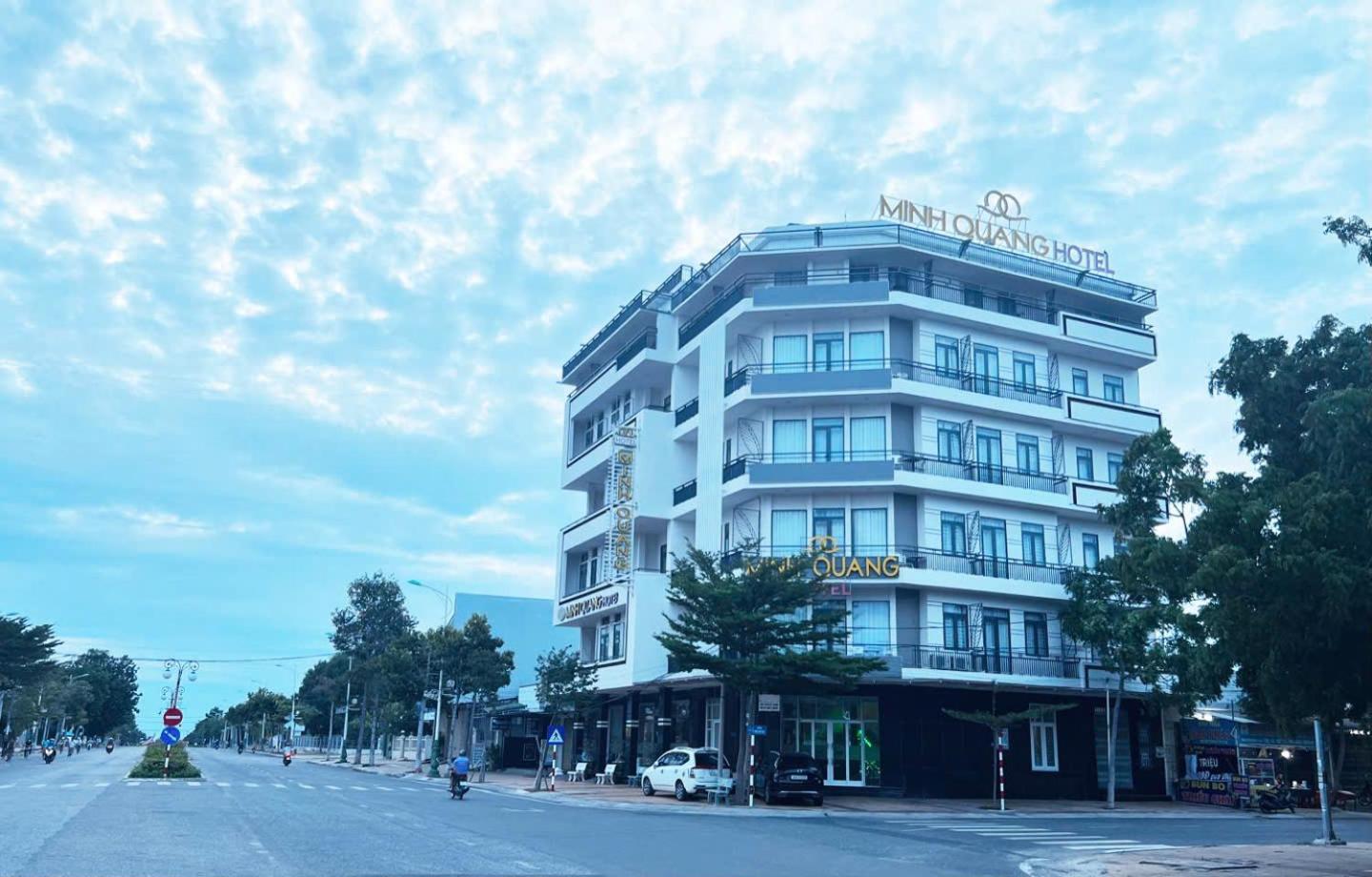 Khach San Minh Quang Ξενοδοχείο Phan Rang Εξωτερικό φωτογραφία